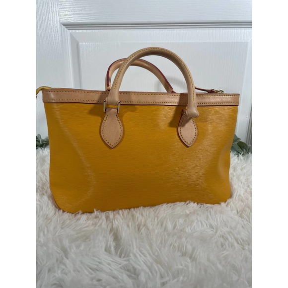 Dooney & Bourke Small Yellow Tote Bag - Picture 4 of 10